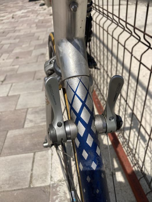 Vind  bicicleta cursiera  DURAALI JAPONEZĂ