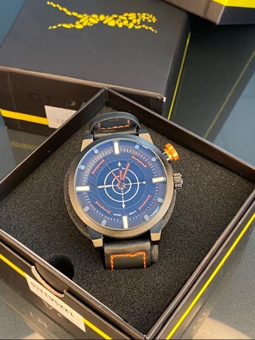 Часы компании Джитайм