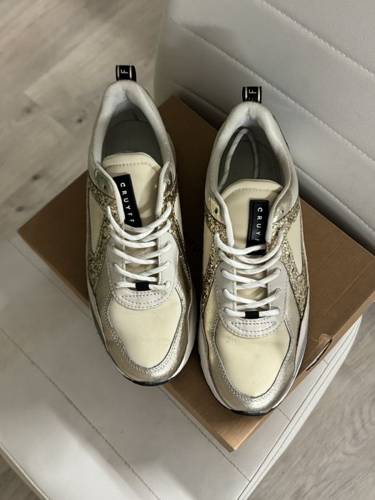 Маратонки cruyff