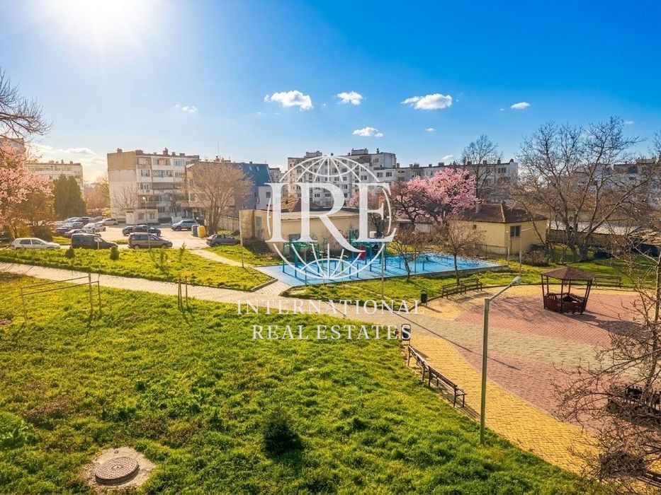 Продава се Четиристаен апартамент в Варна, Владислав Варненчик - 82 кв.м за 745 €/кв.м - Снимка #1