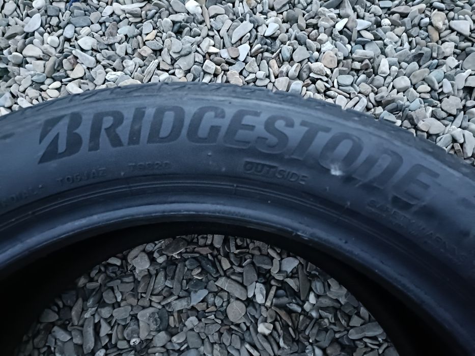 225 50 R18 Bridgestone DOT20 - VARA