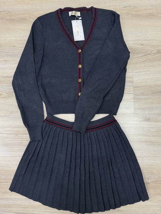 Продам кардиган с юбкой