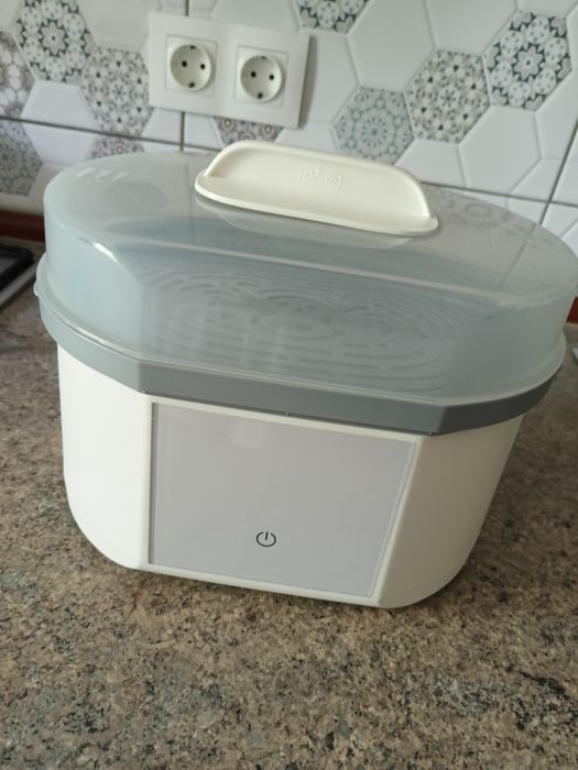 Sterilizator biberoane chicco