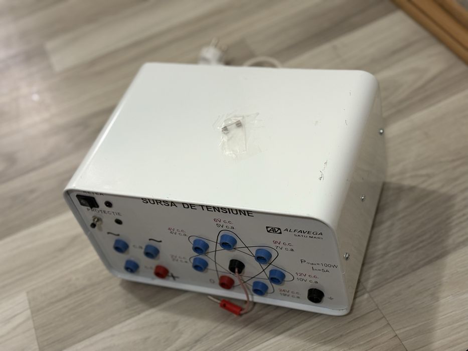 Sursă de tensiune didactică Alfa Vega (100W / 5A) – Stare ca nouă