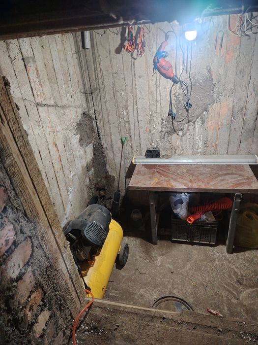 Продам гараж.Можно под СТО