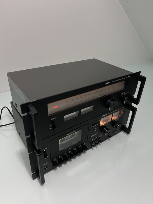 Deck Fisher CR-7000 si Tuner Fisher FM-7000