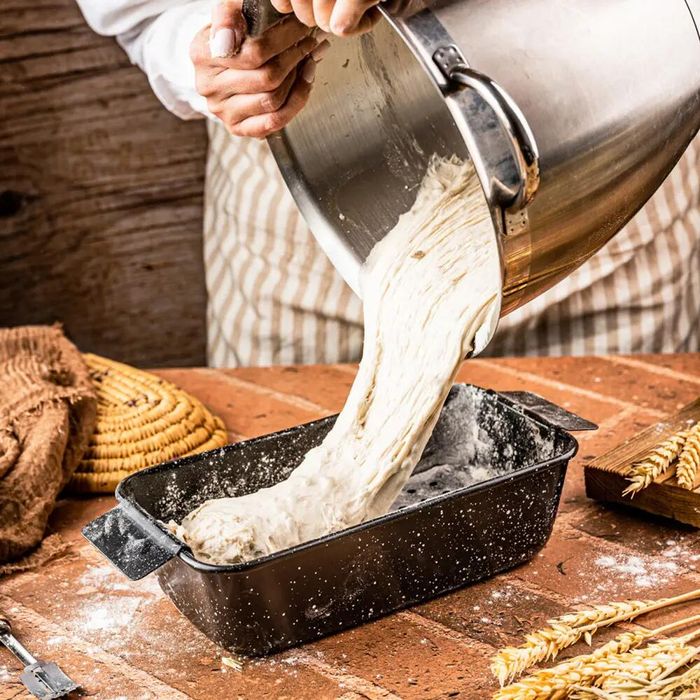 Forma, tava pentru copt neagra, cu insertie pentru scoatere, 24 x 13.5