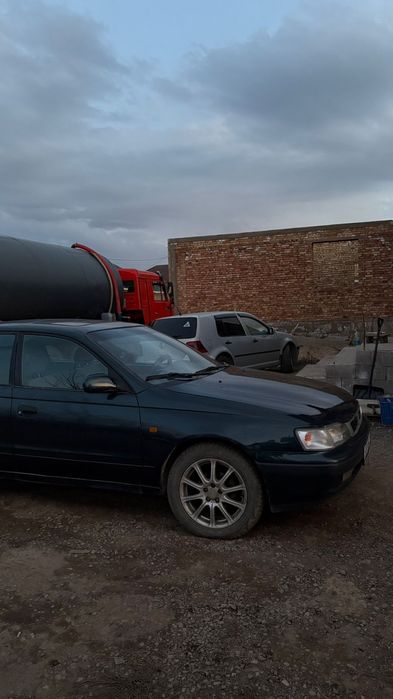 Продам авто карина е