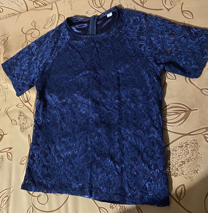 Блузка 46 р-р отдам