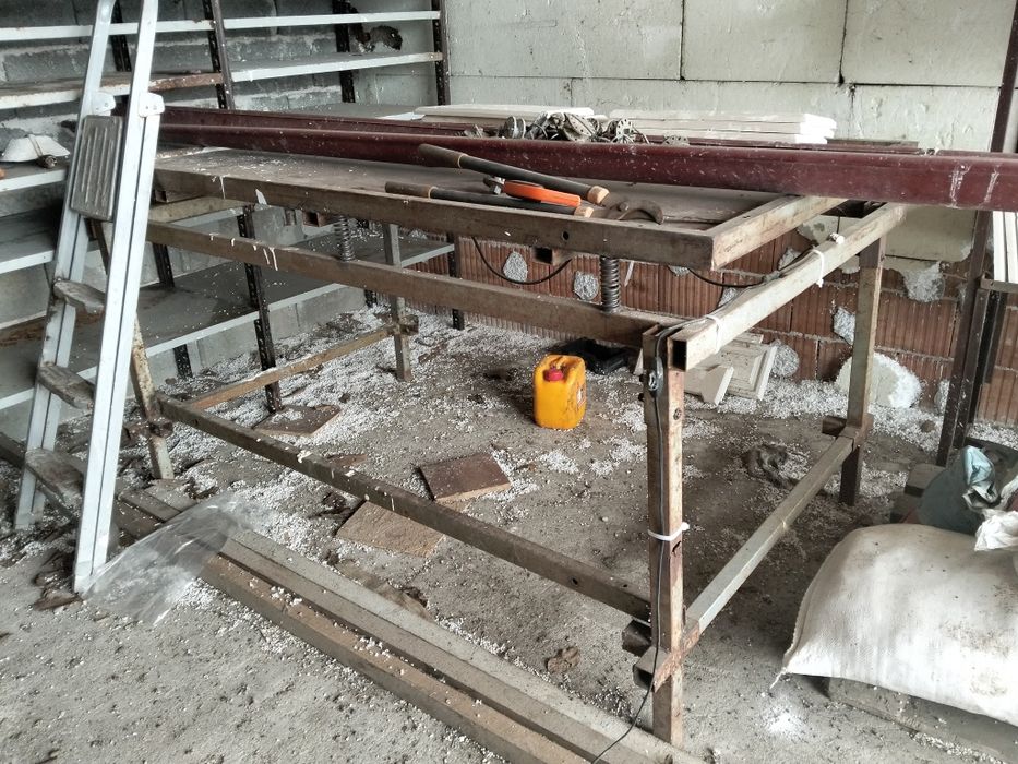 De vânzare Masa Vibrantă