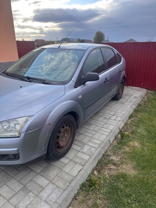 Ford focus 2 2005 1.4 benzina