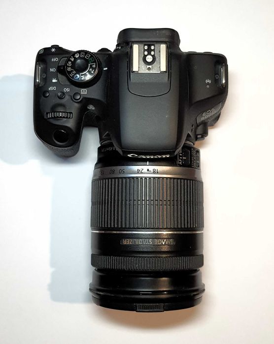 aparat foto Canon DSLR 800D - 17.900 cadre