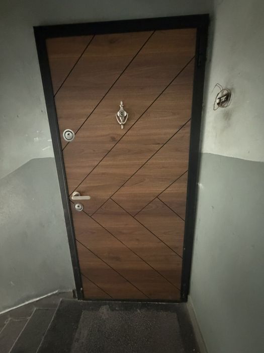 Тристаен апартамент