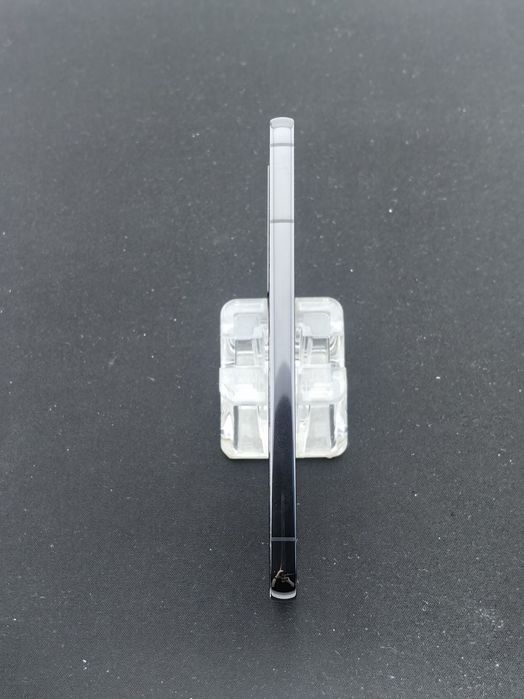 Samsung Galaxy S22 5G 128 GB ID-fmv934