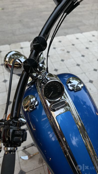 Продам свою икону Harley davidson Rocker S