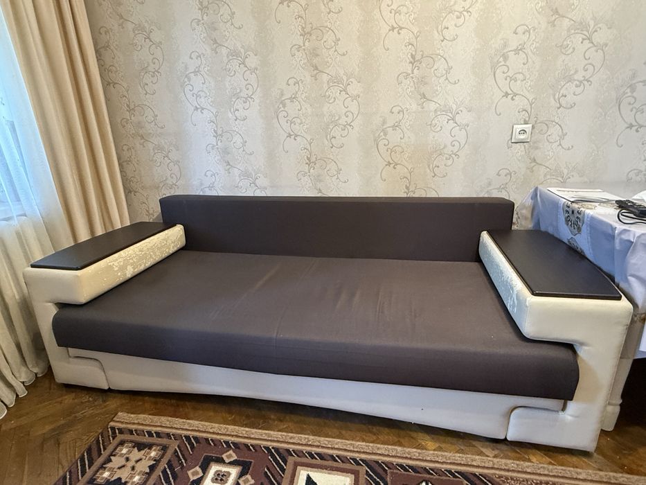 продам диван раздвижной