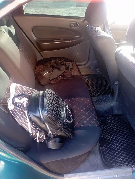 Mazda  sedan karopka avtomat