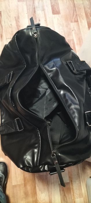 Продам спортивную сумку