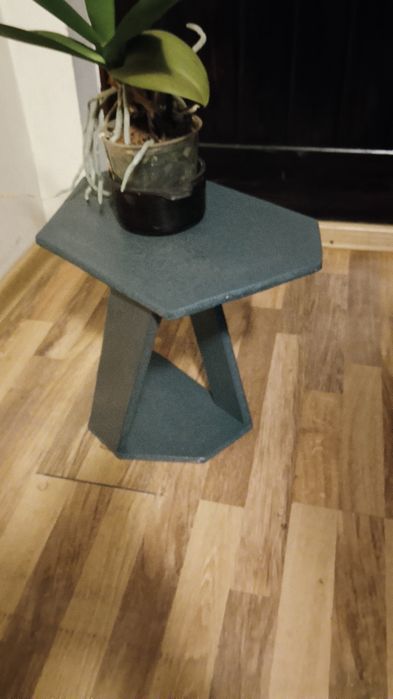 Suport ghiveci flori