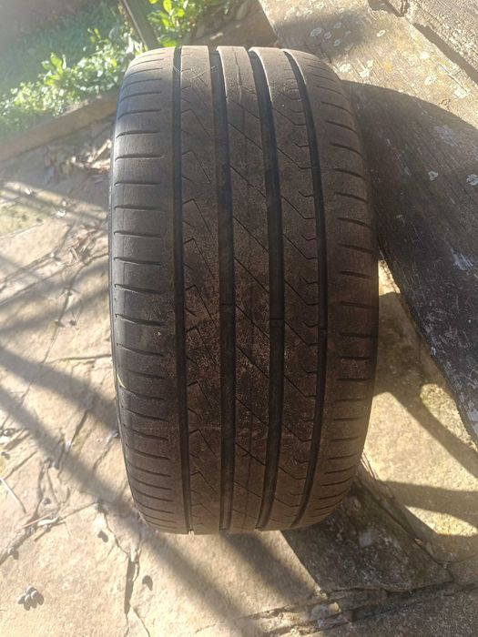 Продавам 4 бр джанти 19 цола с гуми за мерцедес