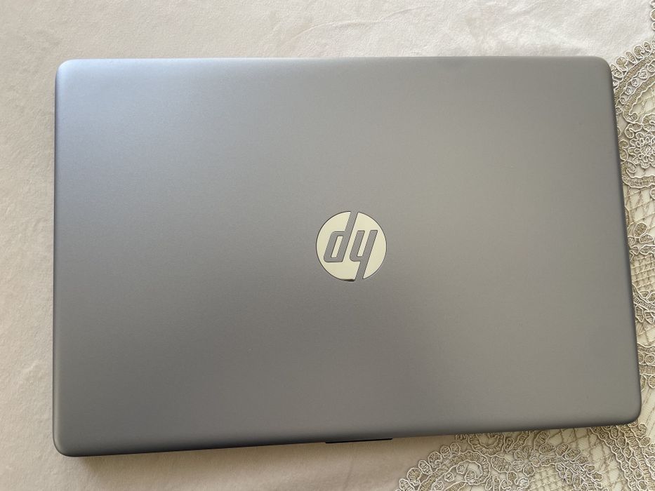 HP 250 G8 noutbook sotiladi holati yengi