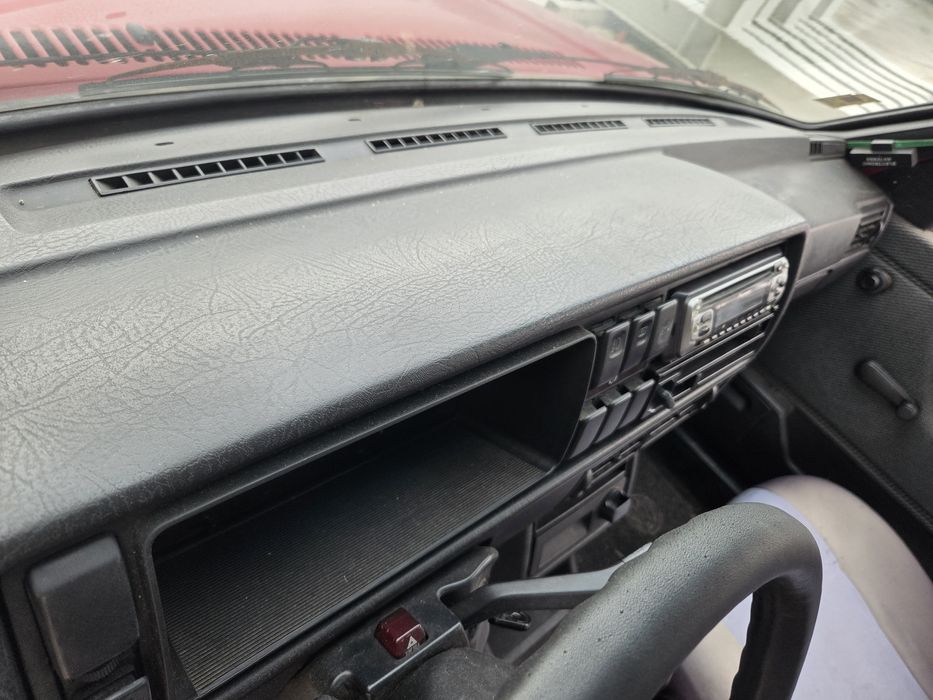 Volkswagen Golf 2 1.6 TD (НА ЧАСТИ)