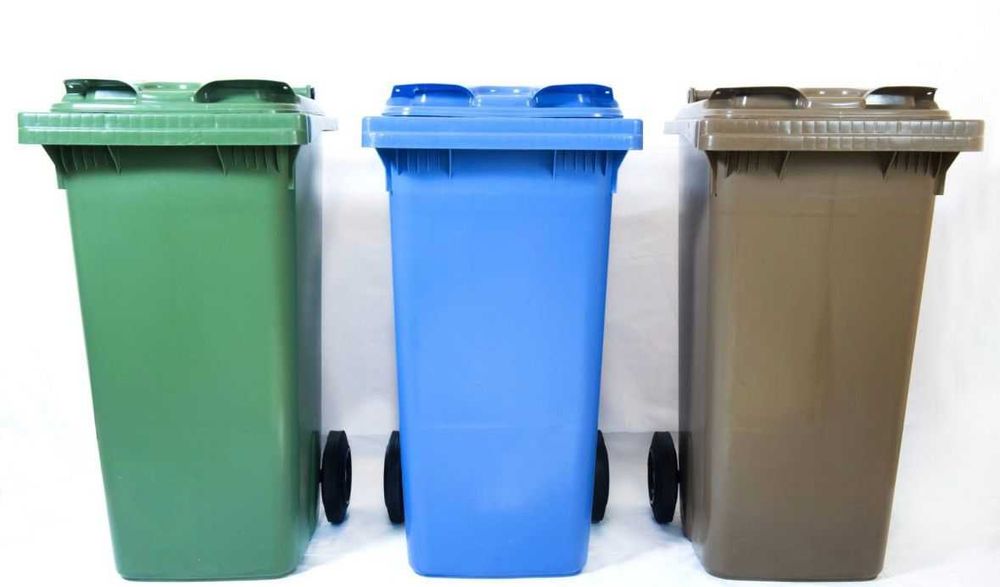 Пластмасови кофи за смет на колела 120 л и 240 л - отлична цена