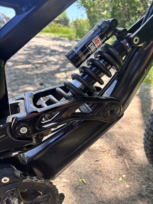 Yt tues 2016 bicicleta downhill