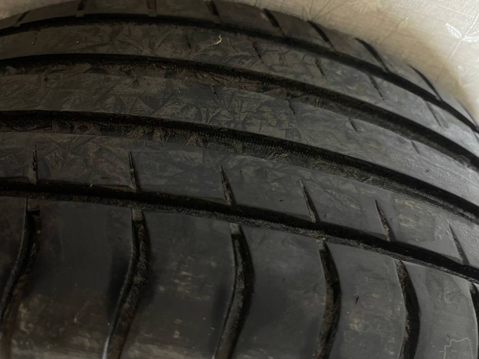 Продам комплект калес vossen R16