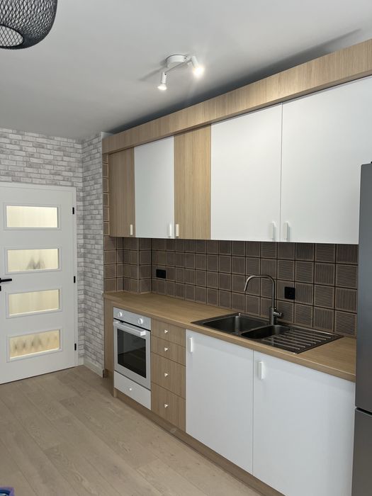 Мебелист на свободна практика