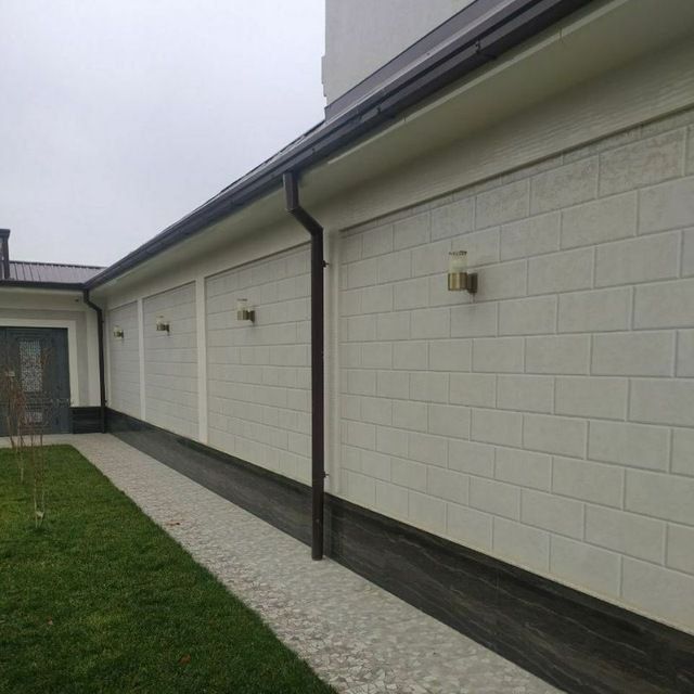 Жидкий травертин и сокол