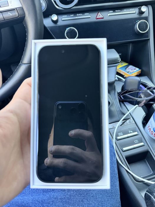 Продаи iPhone Air