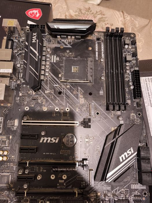 Материнская плата MSI x470 gaming plus max