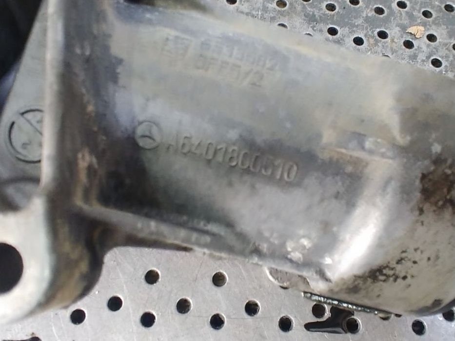Carcasa filtru ulei 2.0 cdi mercedes a-class w169 b-class w245 a6401800510