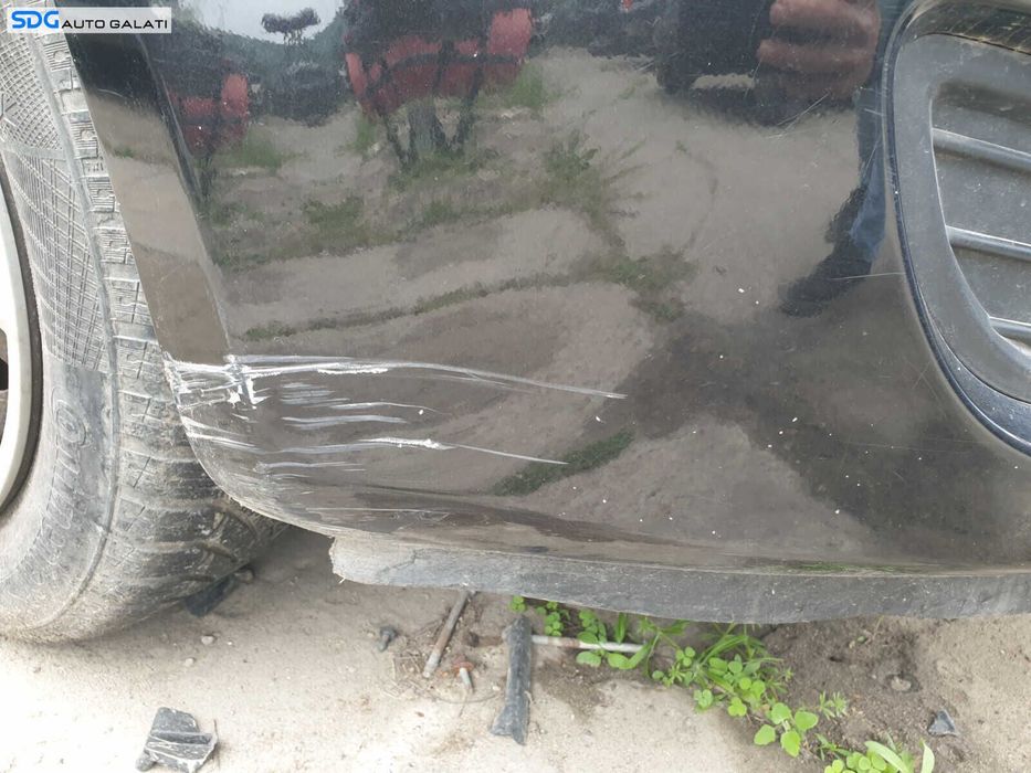 Bara Spoiler Fata Completa cu Grile Fara Grila cu Emblema cu Imperfectiuni Kia Ceed 2007 - 2010 Culoare 1K Black Pearl [Z0087]