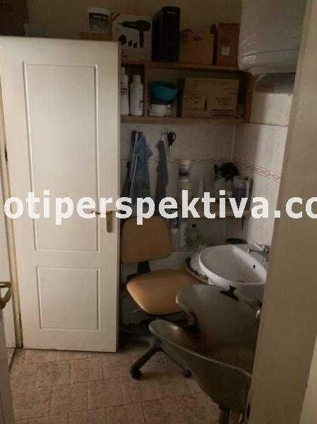 Продава се Офис в Пловдив, Център - 30 кв.м за 2667 €/кв.м - Снимка #5