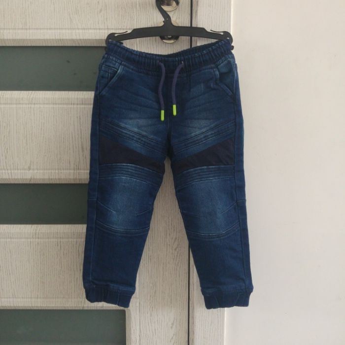 Размер 104 Анурак и Дънки