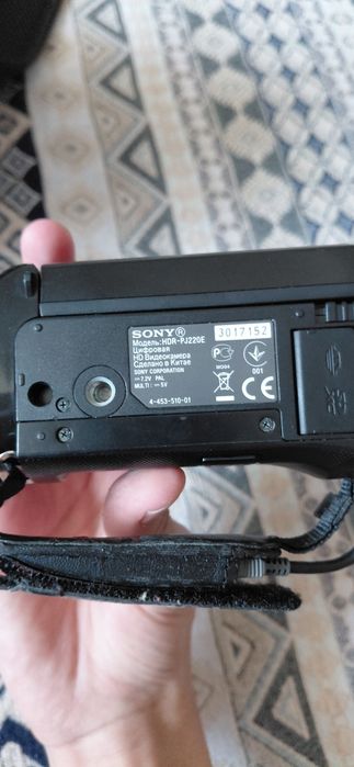 Видеокамера Sony с проектором