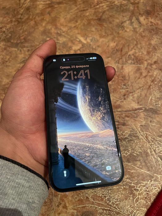 Iphone 15 гарантией