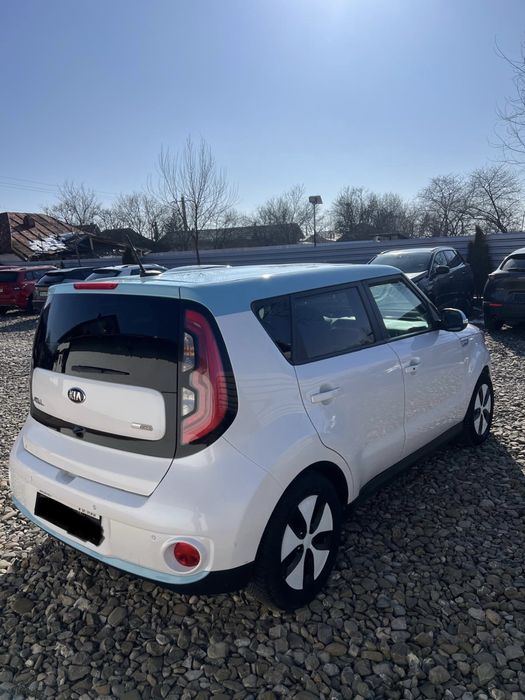 Kia Soul electric, avariat, AVARIATE