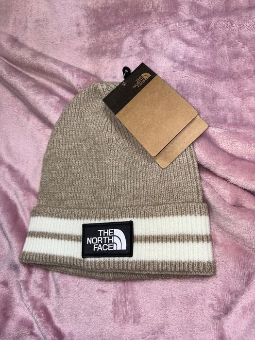 Căciulă The North Face Bej Dungi nouă nepurtată