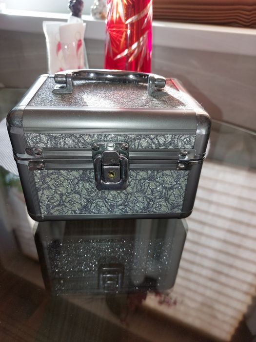 Продам красивые шкатулки.