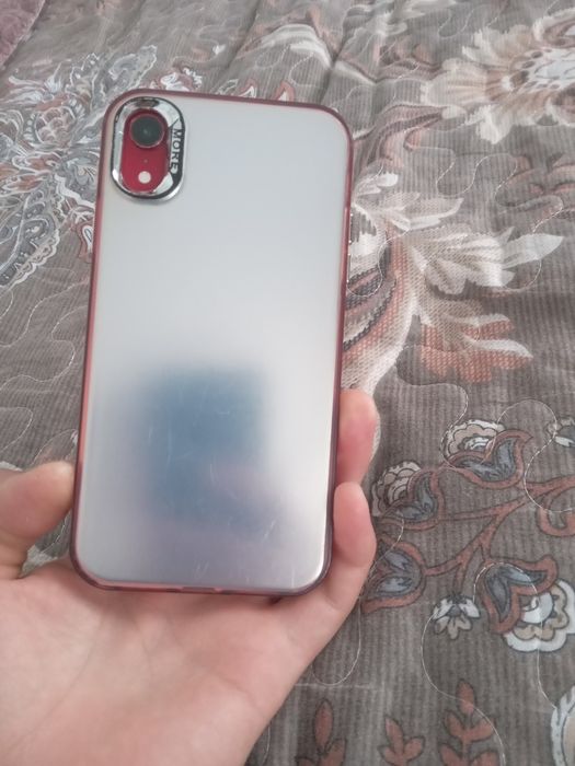 Айфон XR 64 гб 77%