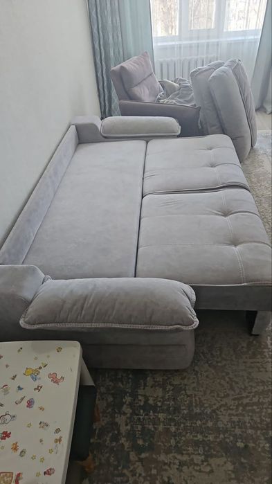 Диван в отличном состоянии, есть торг