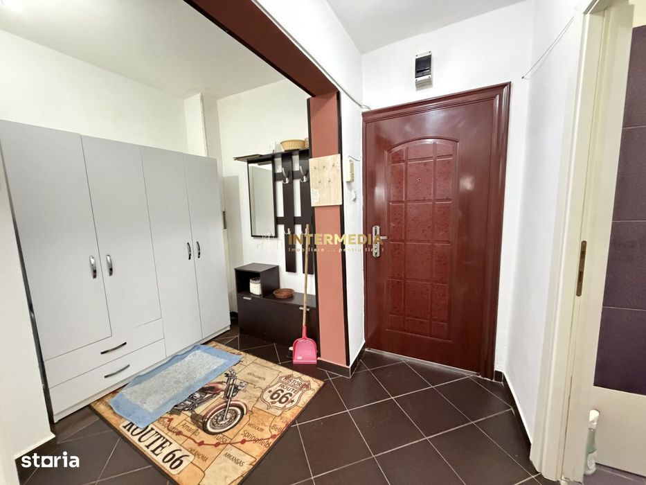 Inchirere Garsoniera 34 mp CETATE Flanco Etaj intermediarr Balcon Parc