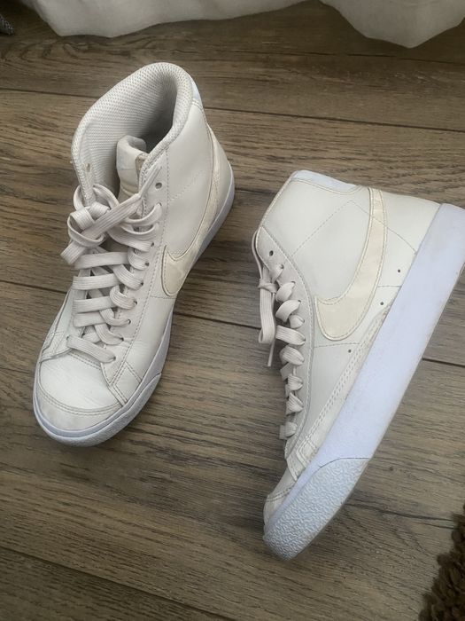 Дмски Кецове  Nike