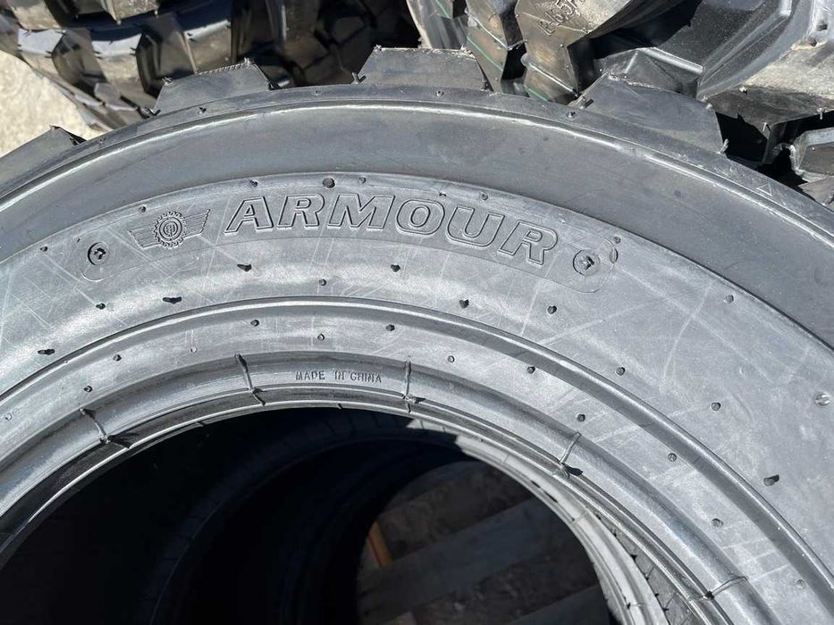 Anvelope noi industriale de bobcat cu 12pliuri garantie Cauciucuri