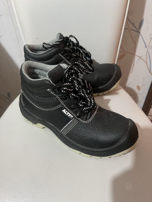 Ботинки женские Alter