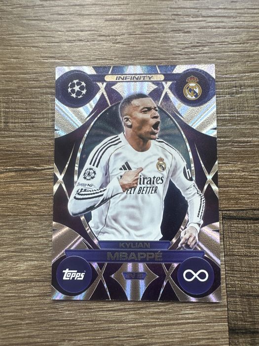 Kylian Mbappé Infinity card 25/26