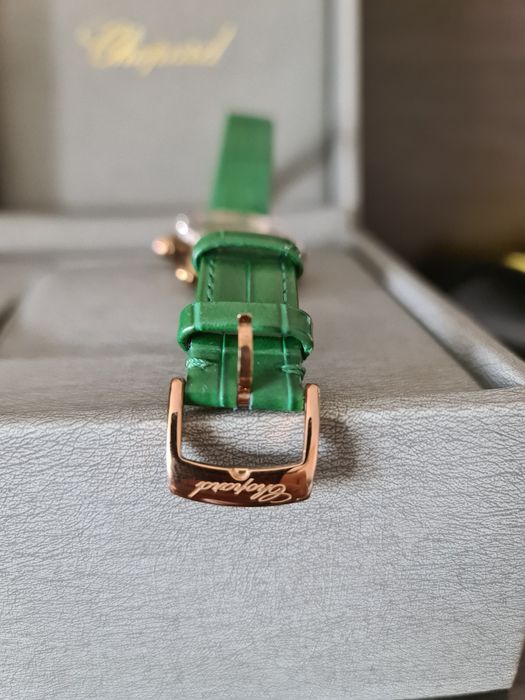 Женские часы charpard